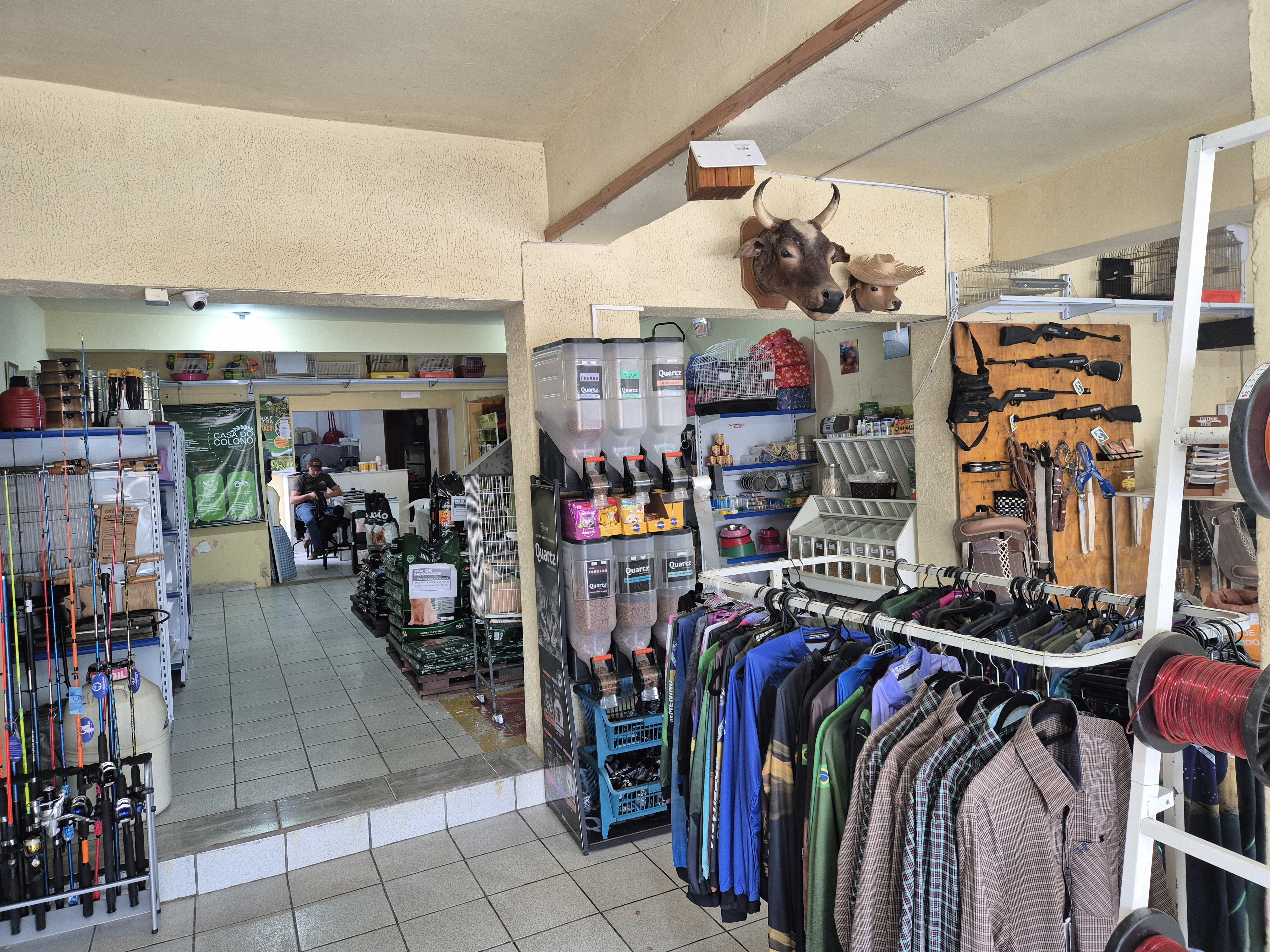 Imagem do A VENDA - Sala e Ponto Comercial (Agropecuária) no Centro Rua Major Vieira 1220 - Canoinhas