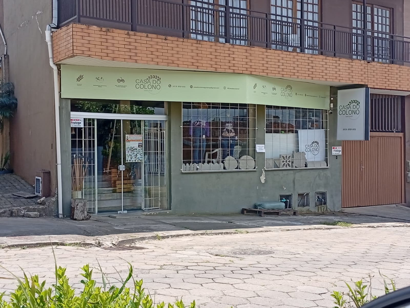 Imagem do A VENDA - Sala e Ponto Comercial (Agropecuária) no Centro Rua Major Vieira 1220 - Canoinhas
