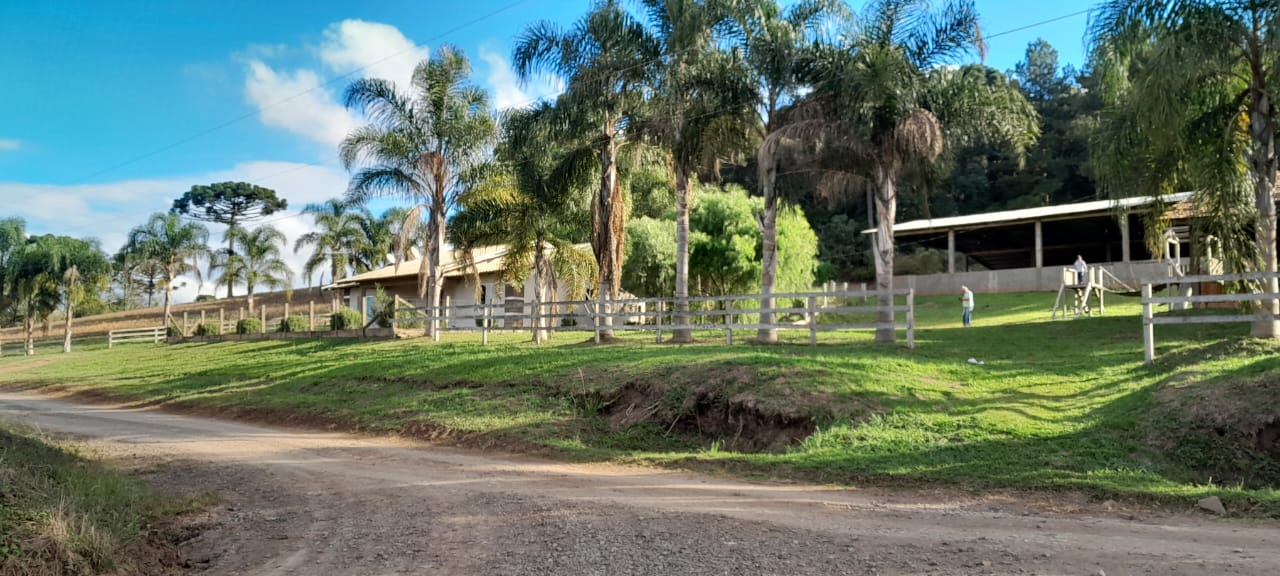 Imagem do A VENDA -Sitio com 22.000 m2 com casa de Alvenaria ~ Localidade de Taunay a 12 km da cidade de Canoinhas