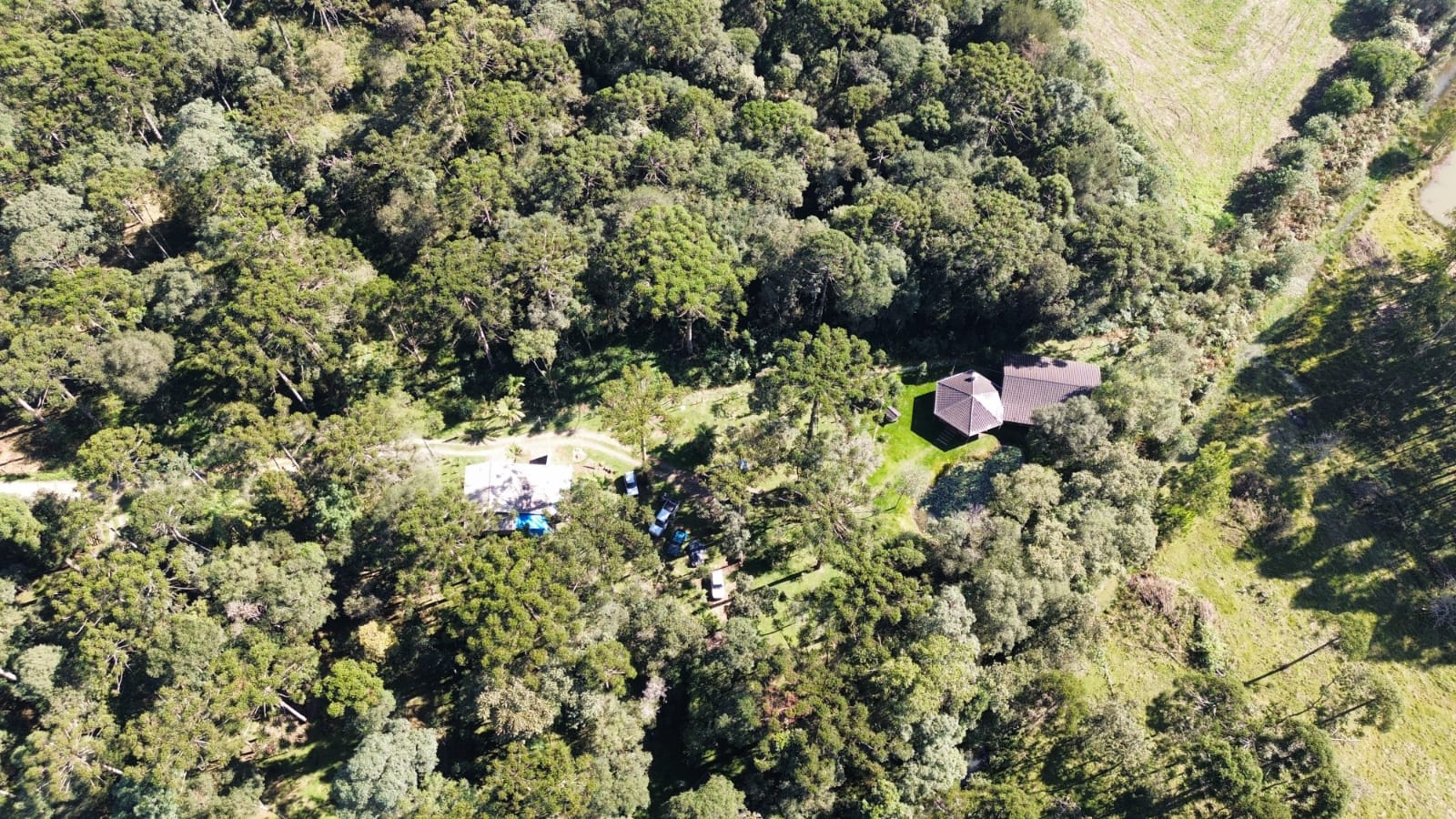 Imagem do A VENDA -ACEITA TROCA POR CASA EM CANOINHAS - 4.400 M2 - CASA 115 M2 ALVENARIA