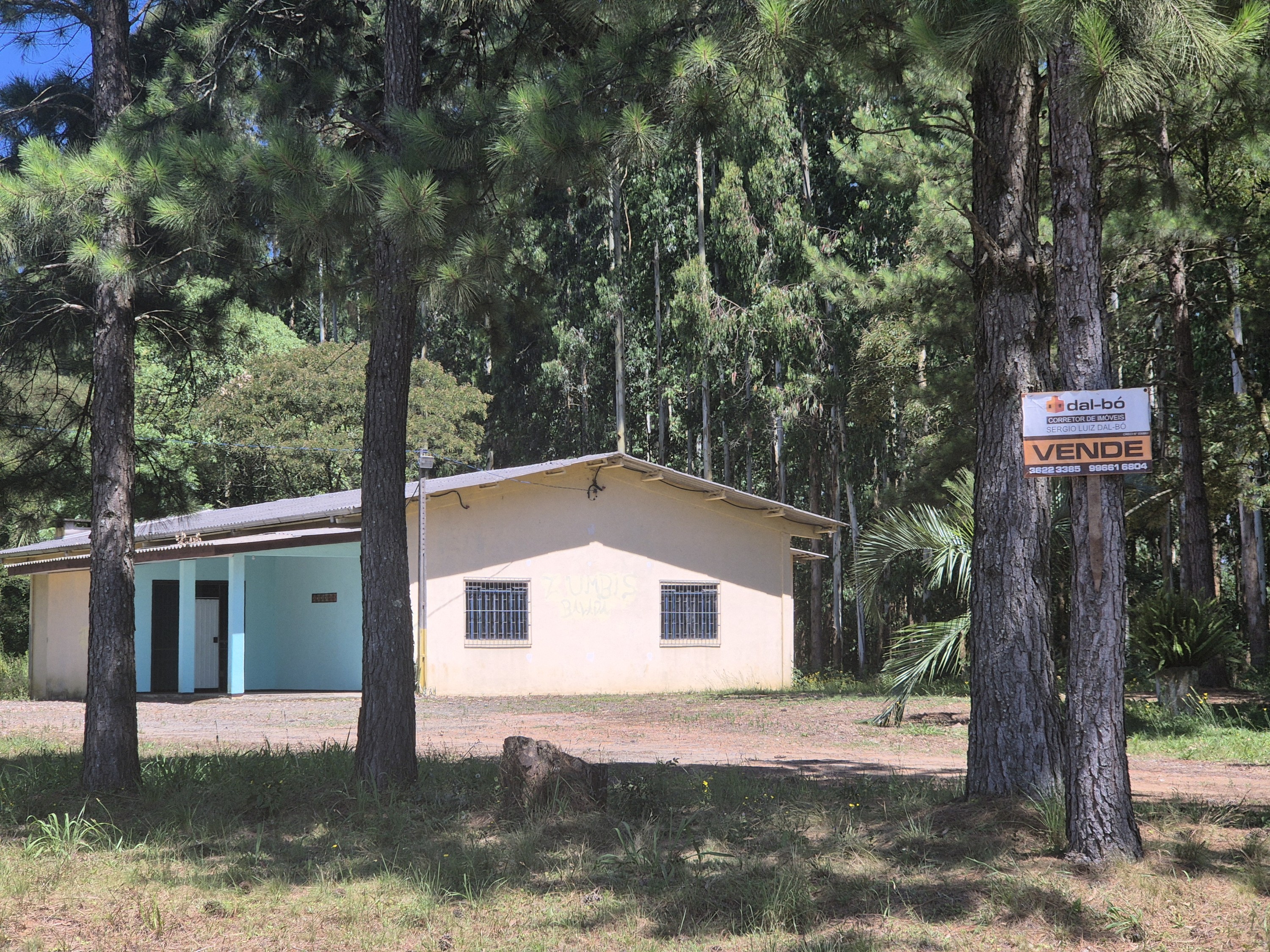 Imagem do Terreno com 3.150 m2- e Barracão com 300 m2  - Km 6 - Frente para SC 303 - Trevo.
