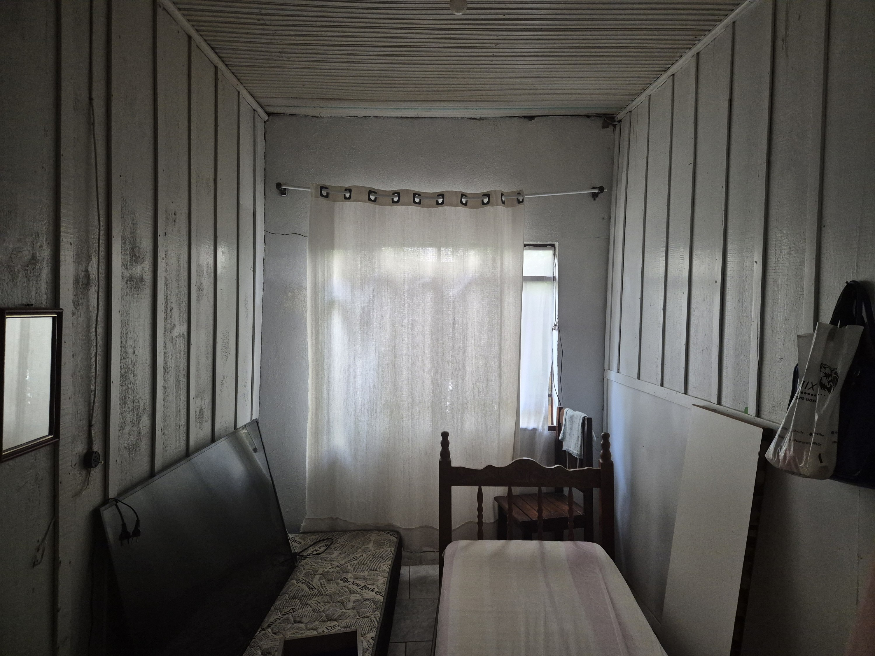 Imagem do A VENDA - Casa mista com 91 m2 na Rua José Boiteux 426 - Centro da cidade