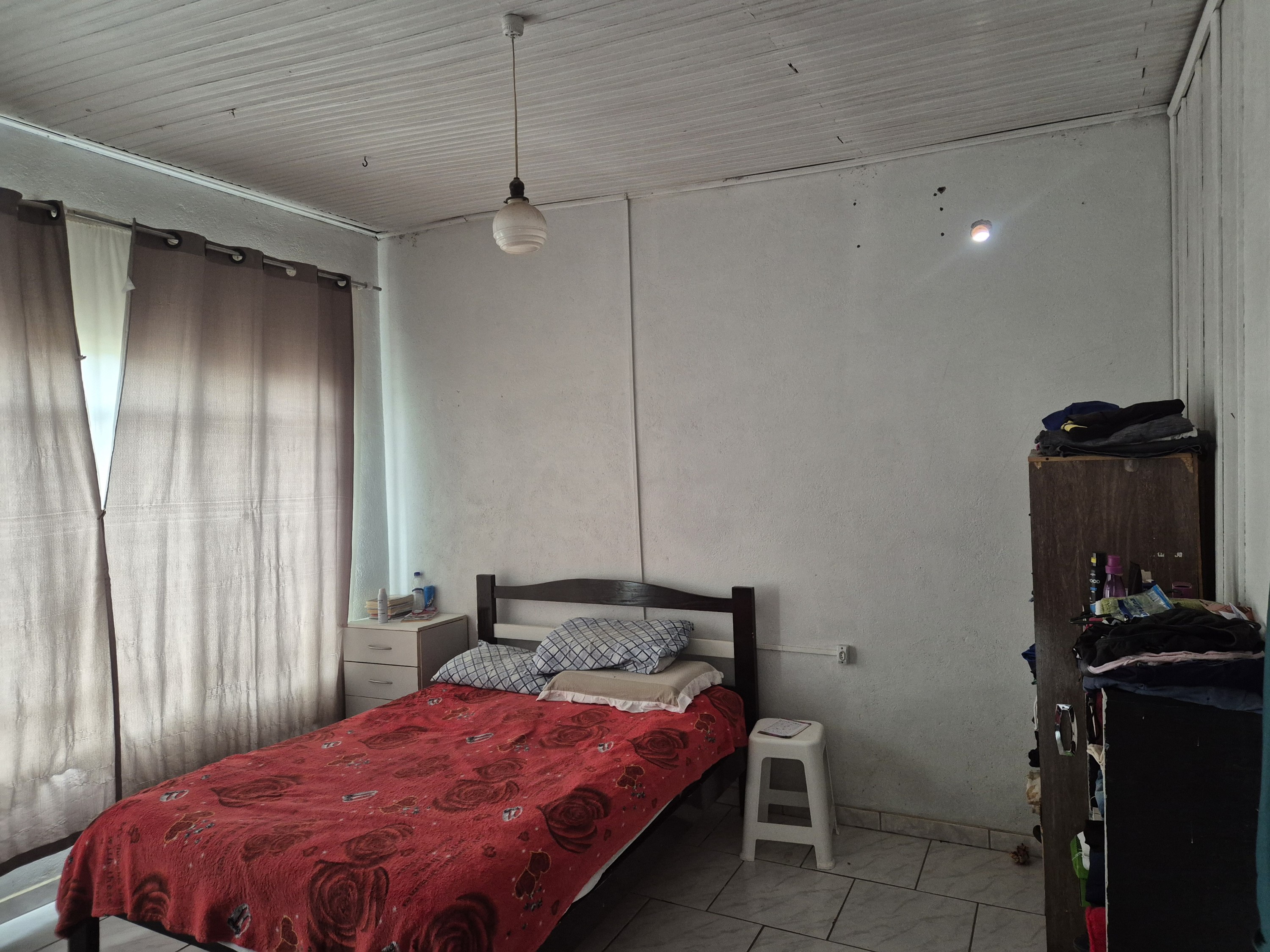 Imagem do A VENDA - Casa mista com 91 m2 na Rua José Boiteux 426 - Centro da cidade