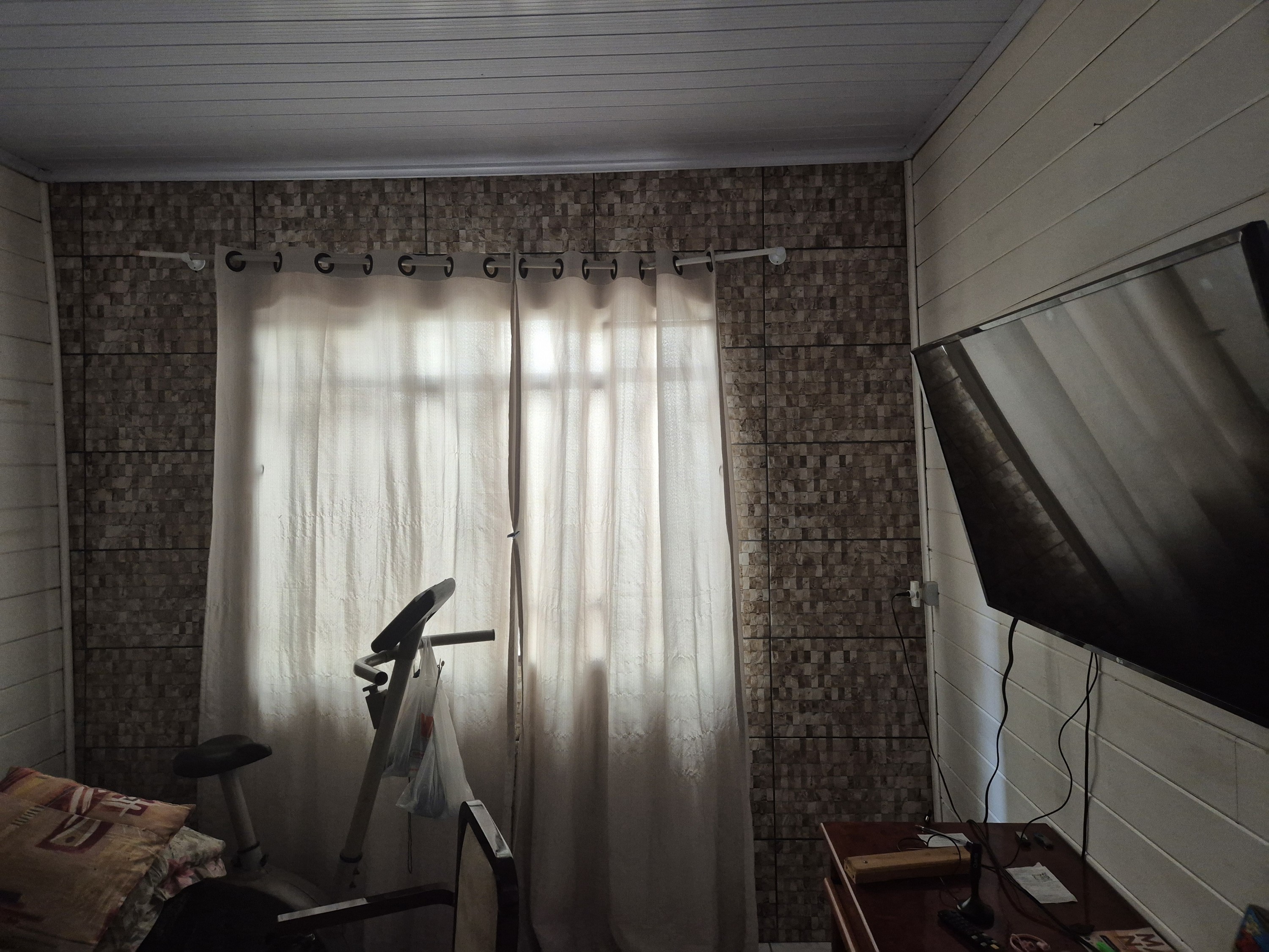 Imagem do A VENDA - Casa mista com 91 m2 na Rua José Boiteux 426 - Centro da cidade