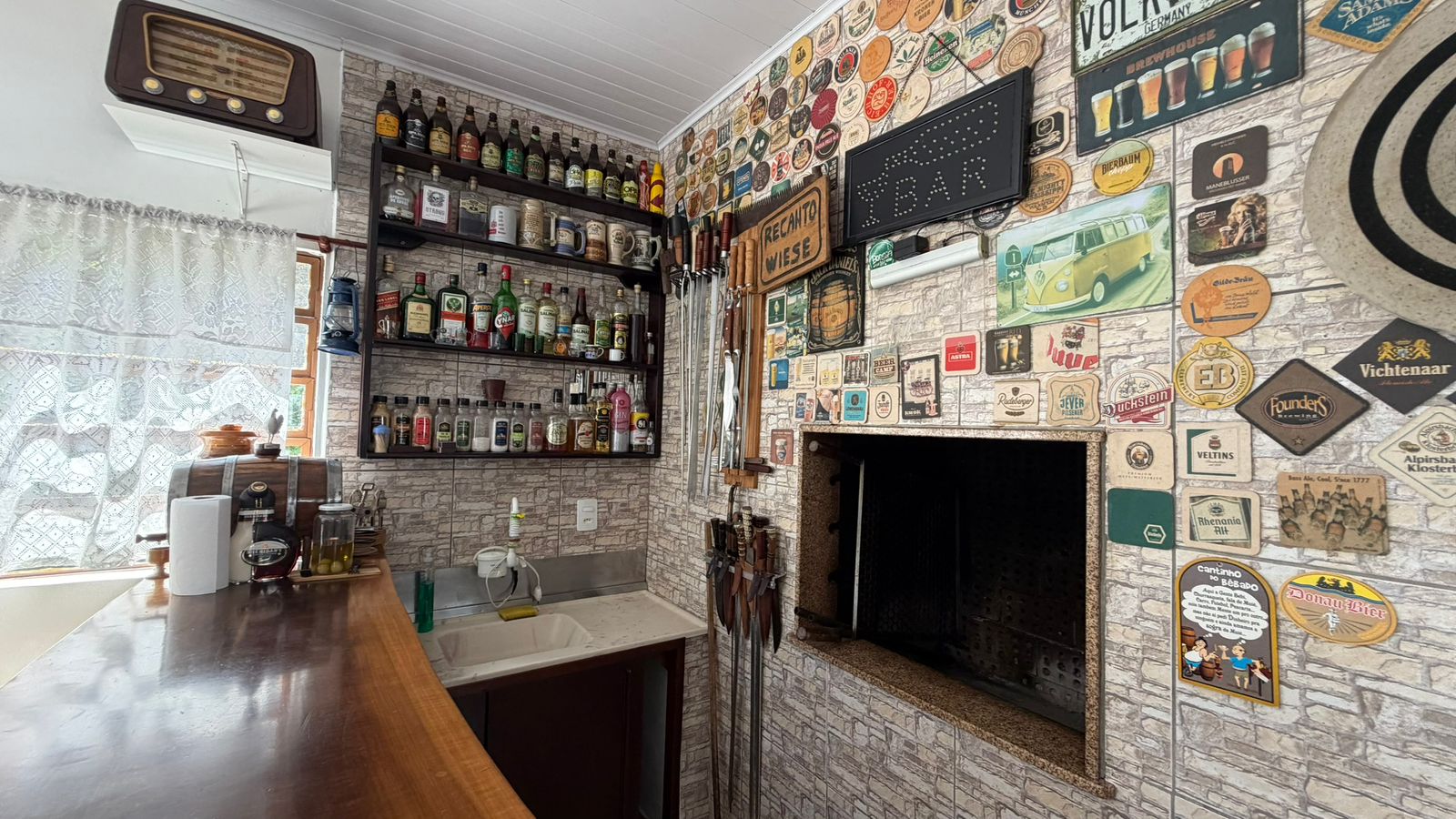 Imagem do A venda - Casa em Alvenaria com 150 m2 - Reformada Murada com Portão eletronico