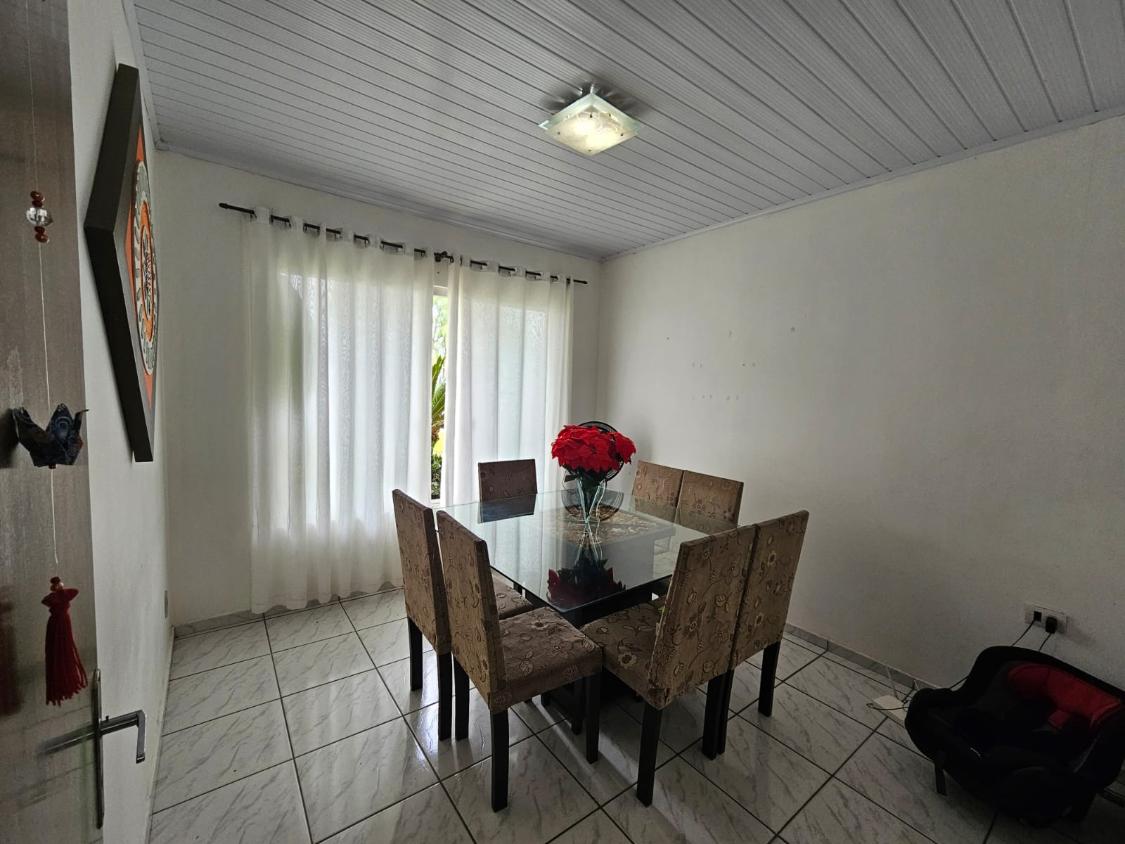 Imagem do A VENDA - Casa em Alvenaria 133 m2 - Edícula em alvenaria com 60 m2 - Terreno 562 m2