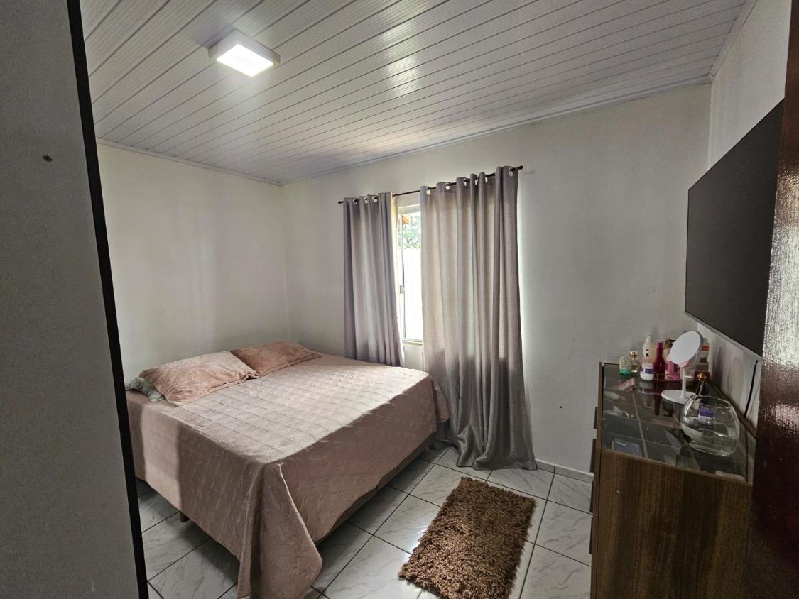 Imagem do A VENDA - Casa em Alvenaria 133 m2 - Edícula em alvenaria com 60 m2 - Terreno 562 m2