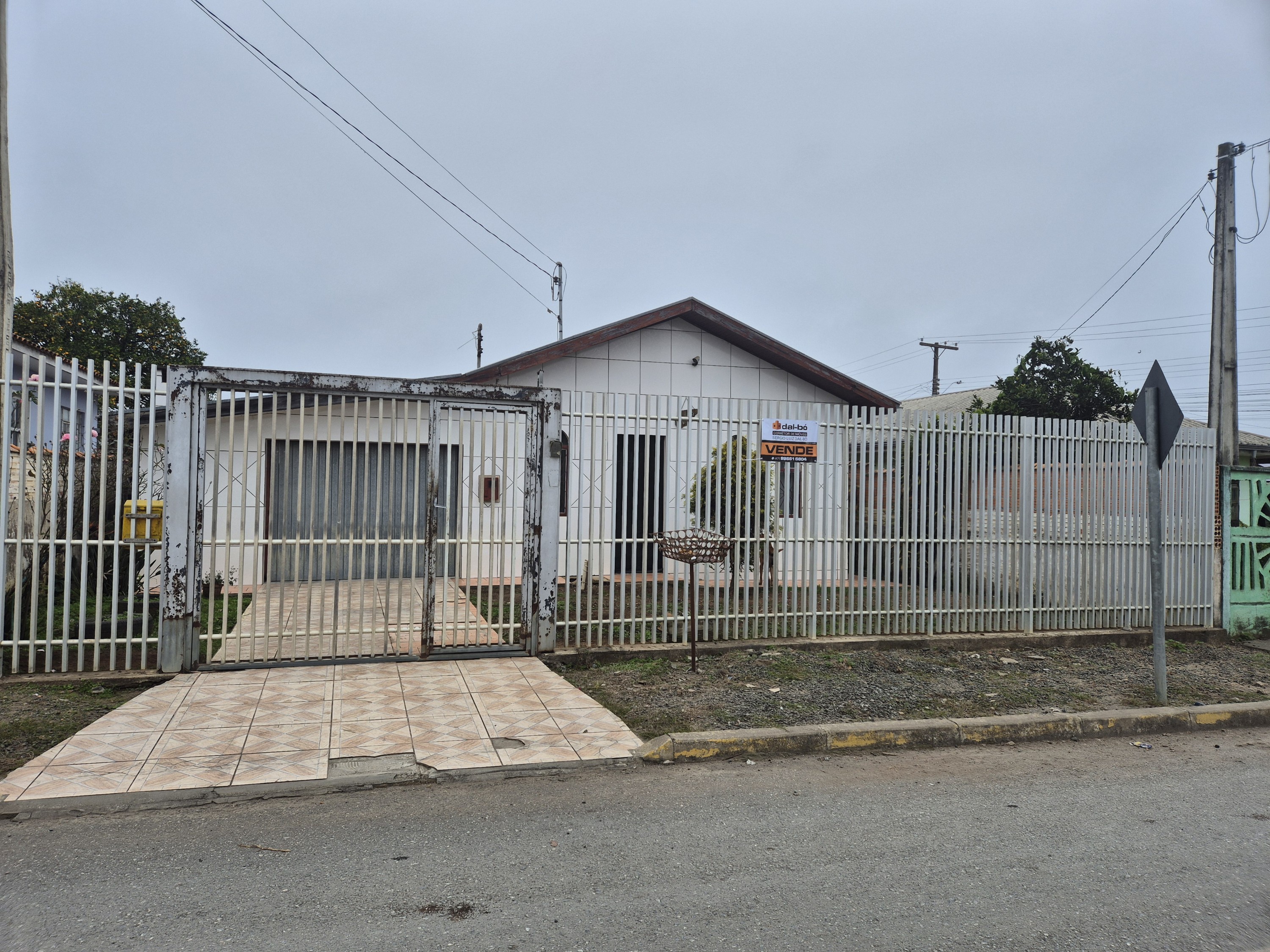 Imagem do A VENDA - Casa na COHAB II - Rua Locir Muniz