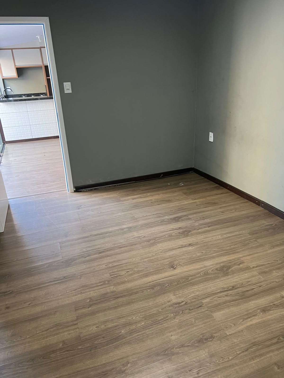 Imagem do A Venda - Barracão 130 m2 e casa 45 m2 - SC 477
