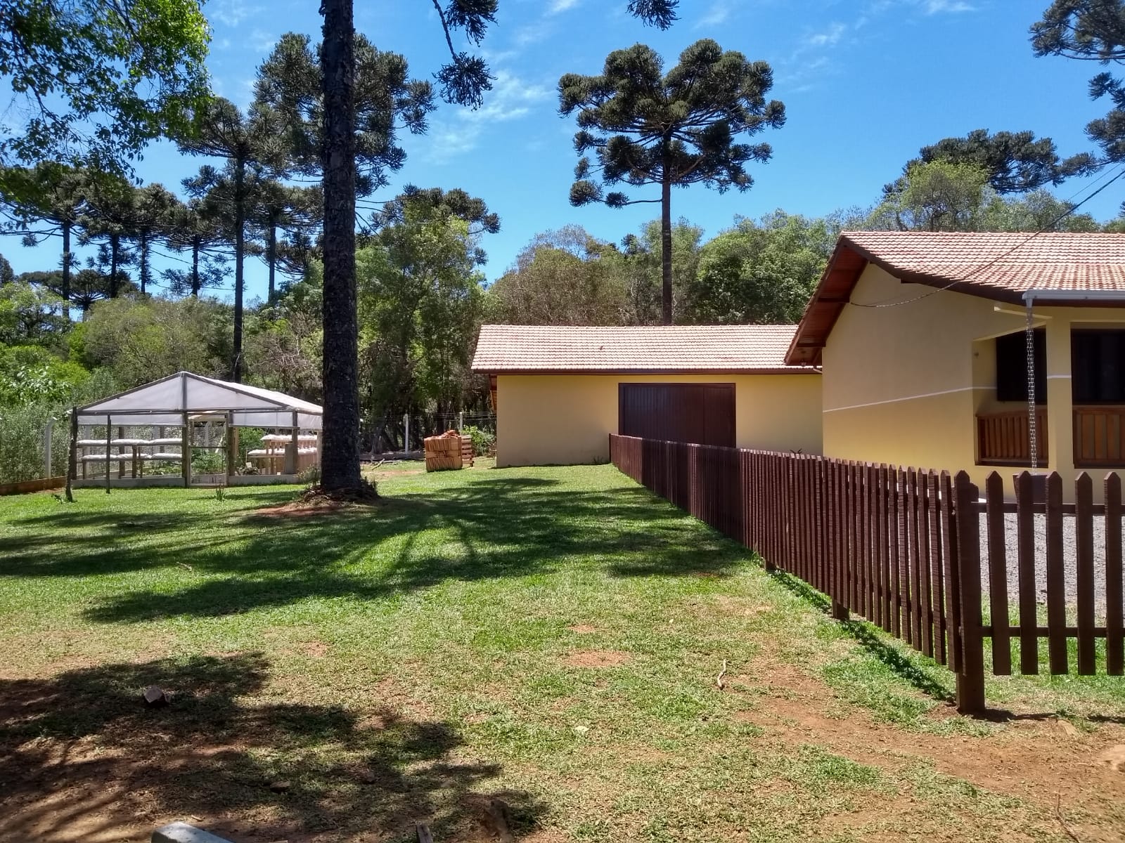 Imagem do LINDA CHÁCARA EM TRES BARRAS COM ÁREA DE 35.600 M2