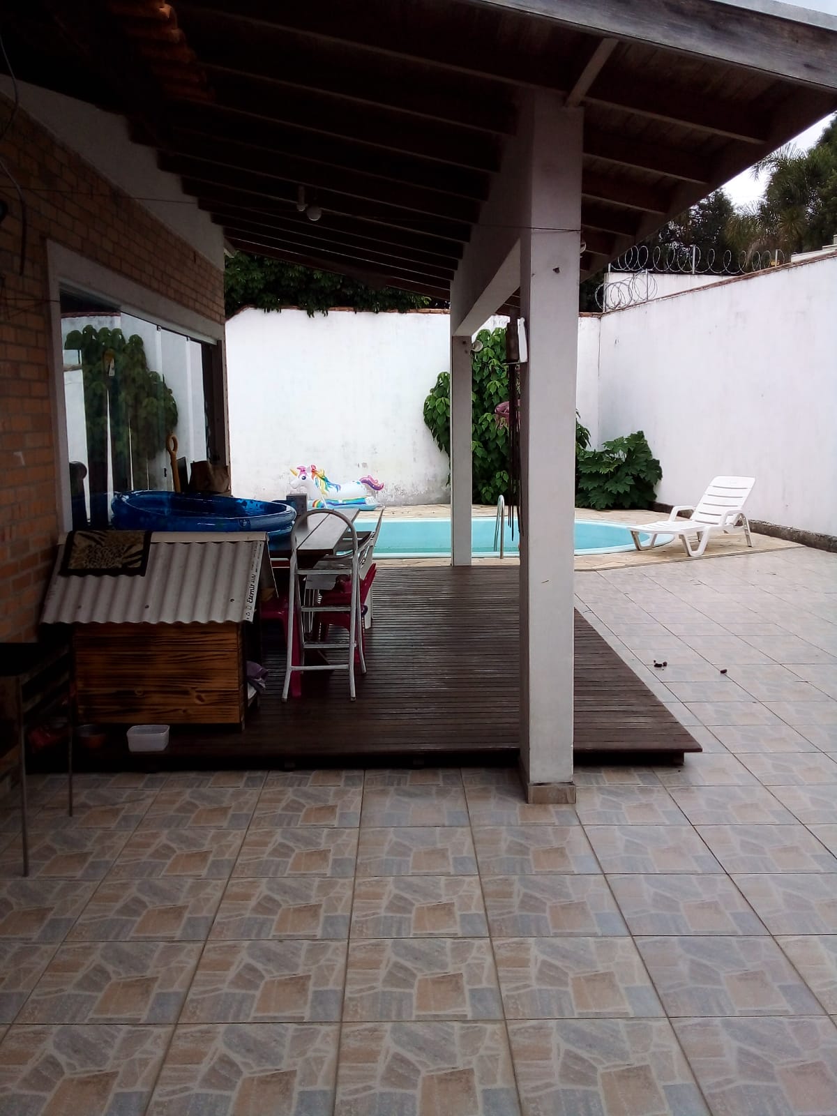 Imagem doÓtima Casa com Piscina Centro de Canoinhas.