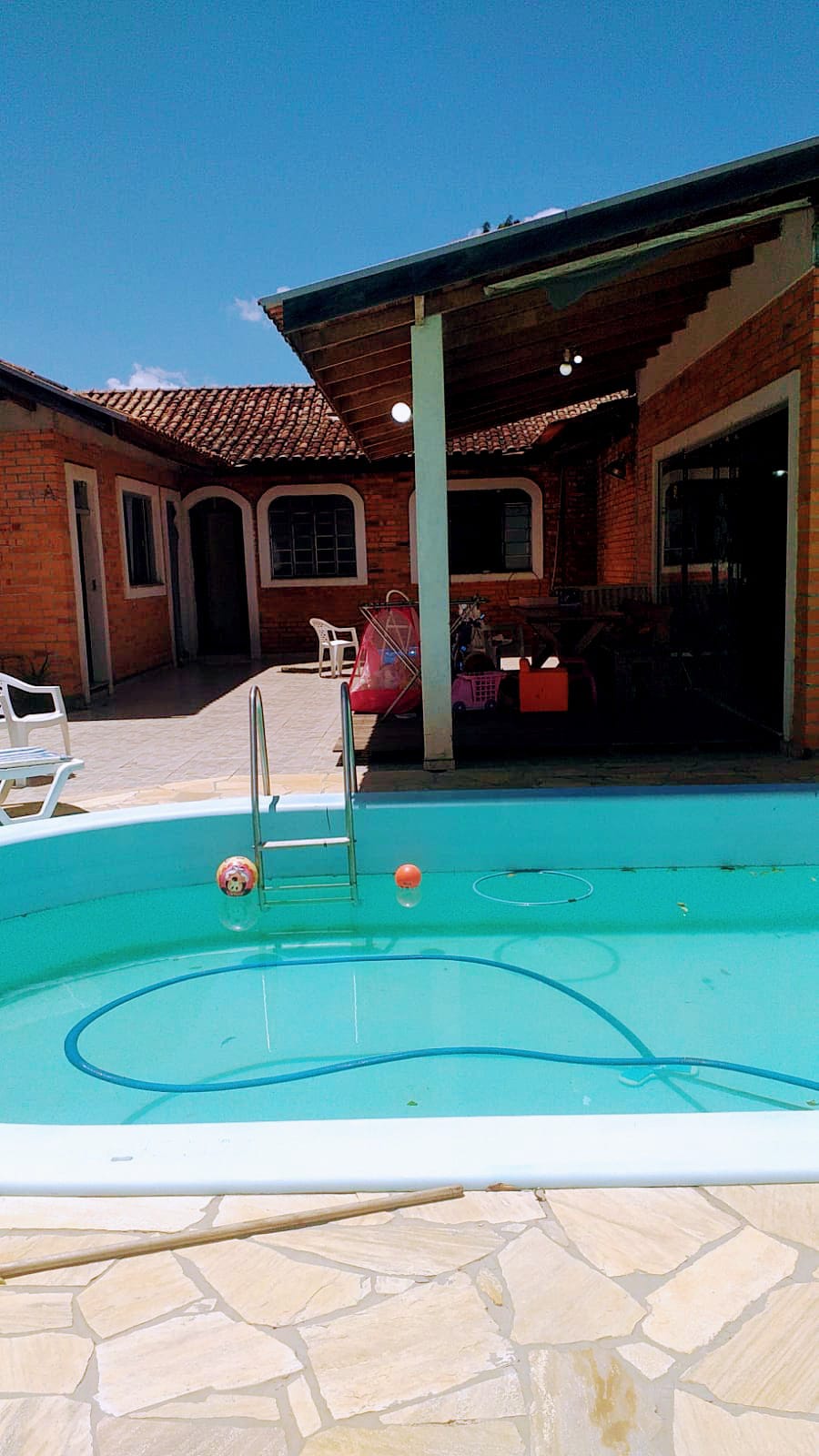 Imagem doÓtima Casa com Piscina Centro de Canoinhas.