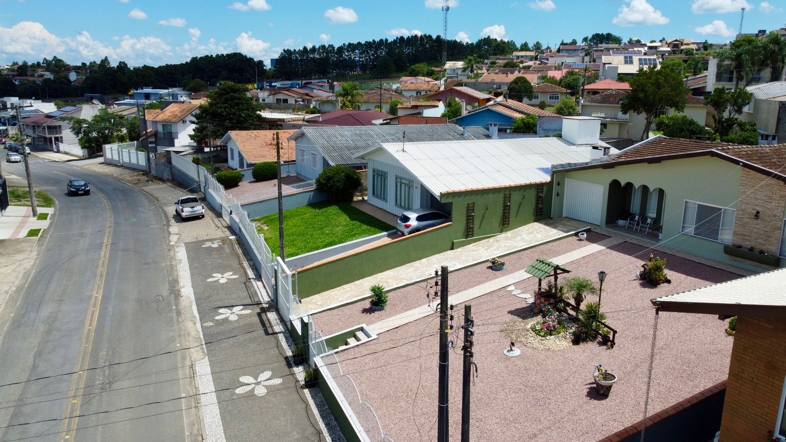 Imagem do Casa de Alvenaria com 151 m2 + Edícula com 25 m2 + piscina aquecida