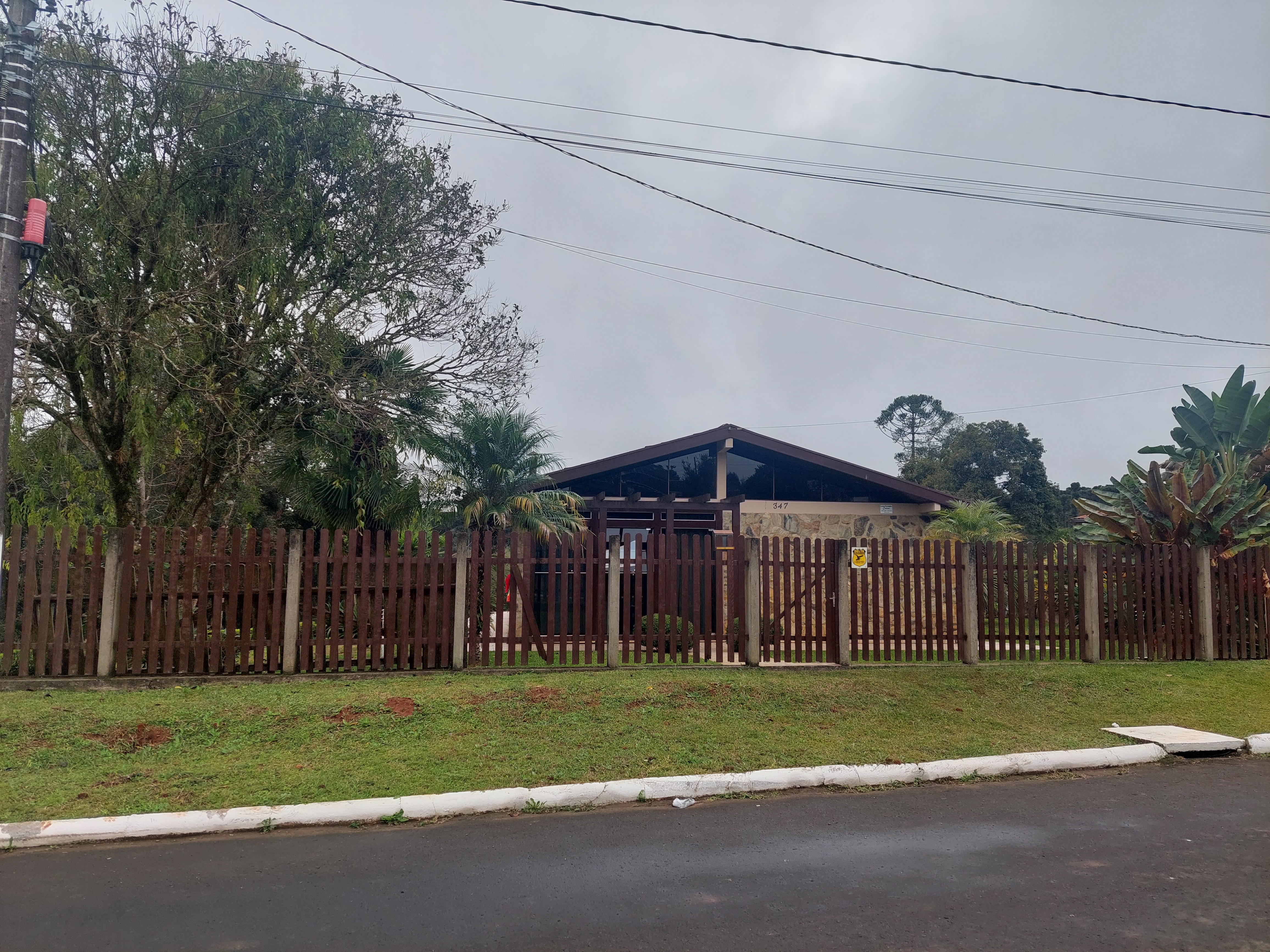 Imagem doCasa em Alvenaria com 80 m2 no  Bairro Vila Nova Três Barras - R. Prefeito Otavio Tabalipa 347