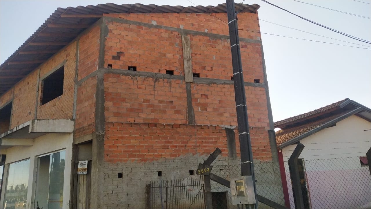 Imagem doSobrado Comercial e Casa em Alvenaria frente para Avenida Abraão Mussi - São Cristóvão