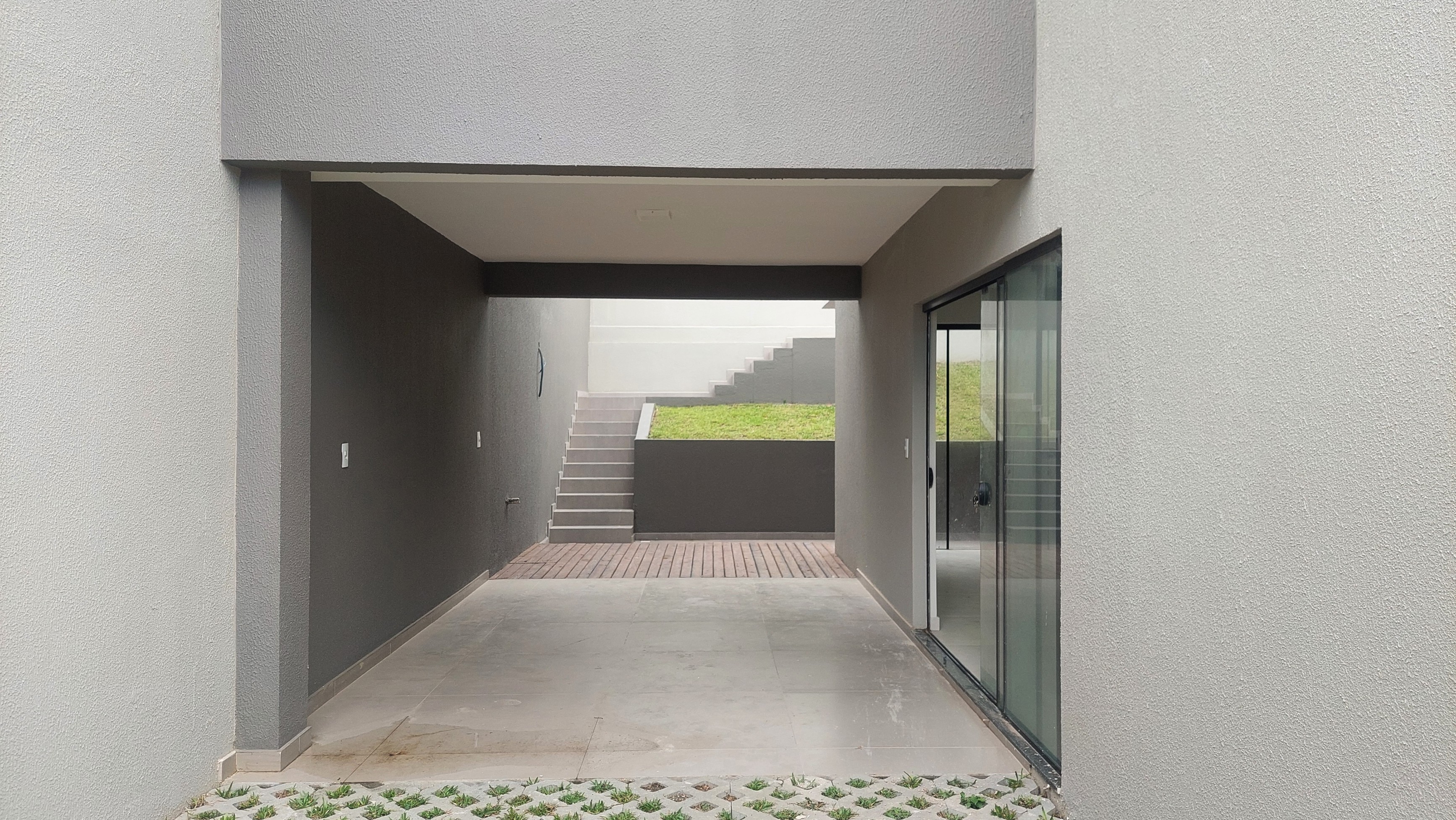 Imagem doSobrados Novos na Planta - no centro - Rua 3 de Maio - Canoinhas - 2 suítes e ou 1 suíte e 2 quartos