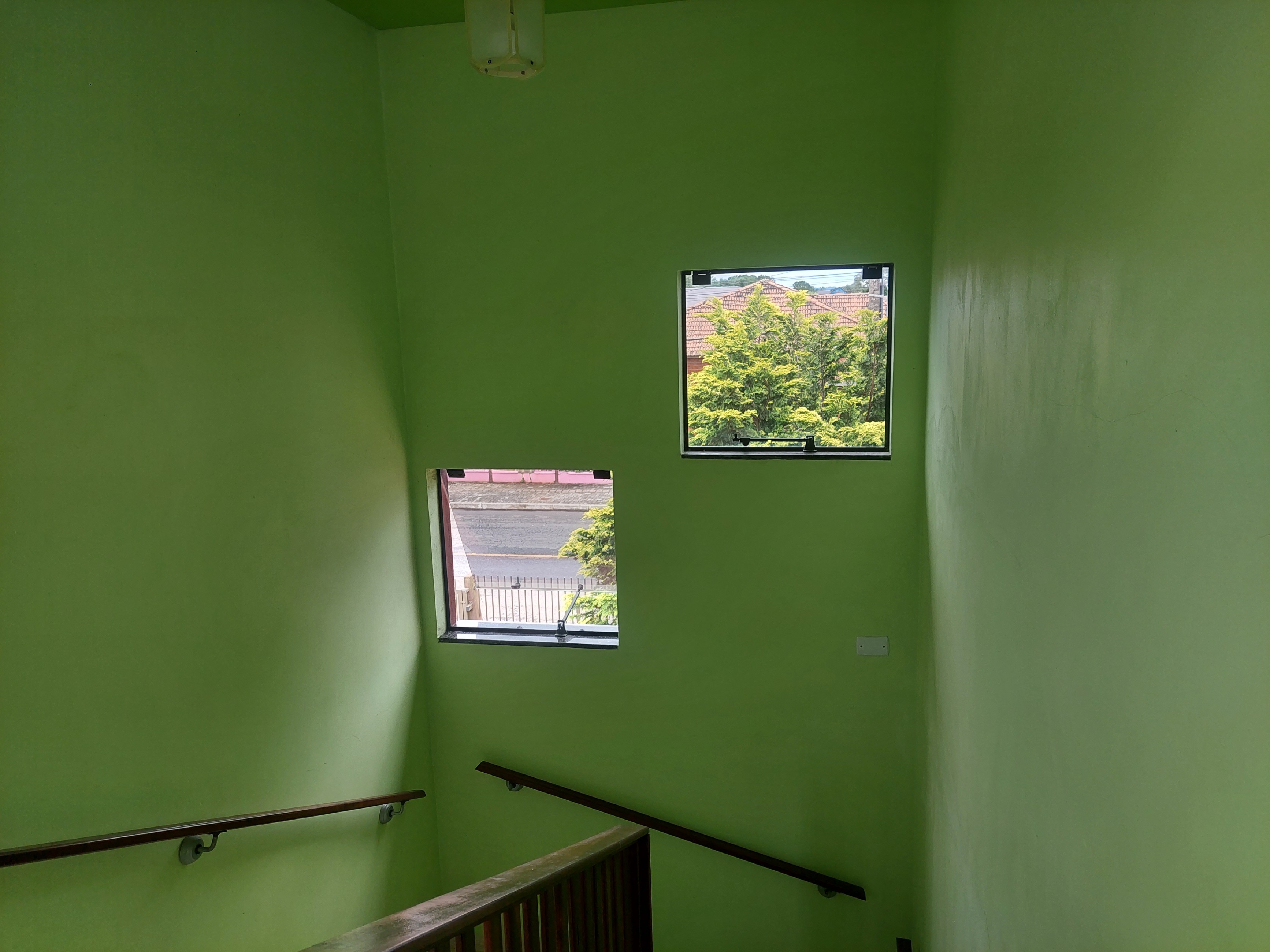 Imagem doLindo Sobrado em alvenaria com 115 m2,  de Esquina no centro de Três  Barras