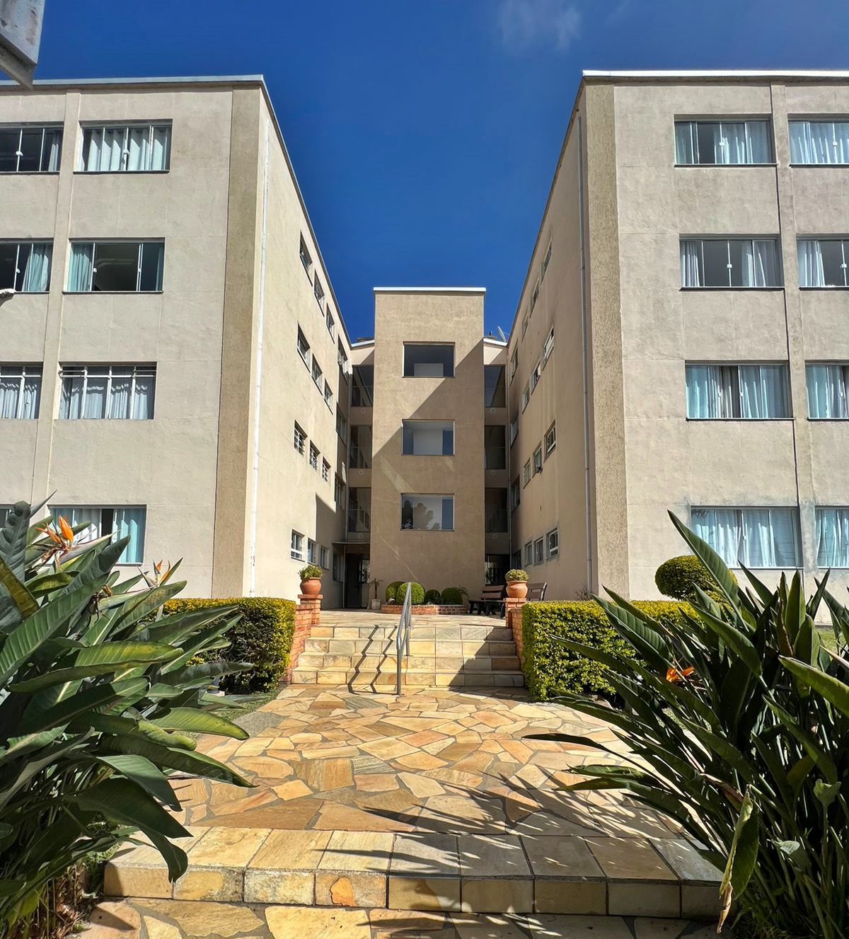 Imagem do Apartamento No Edício Ouro Verde