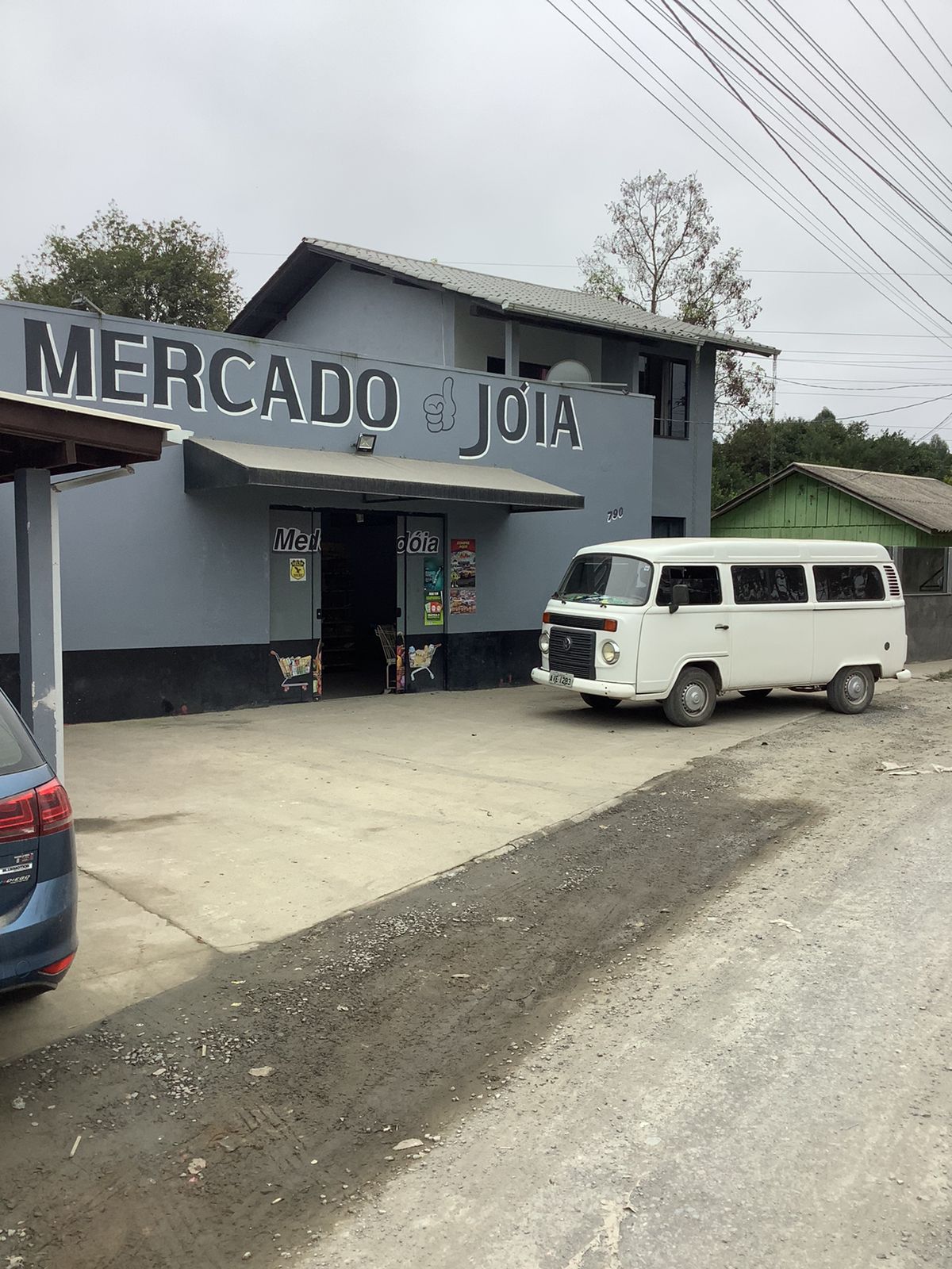 Imagem doMercado - Lanchonete  e casa dois pavimentos nova no mesmo terreno