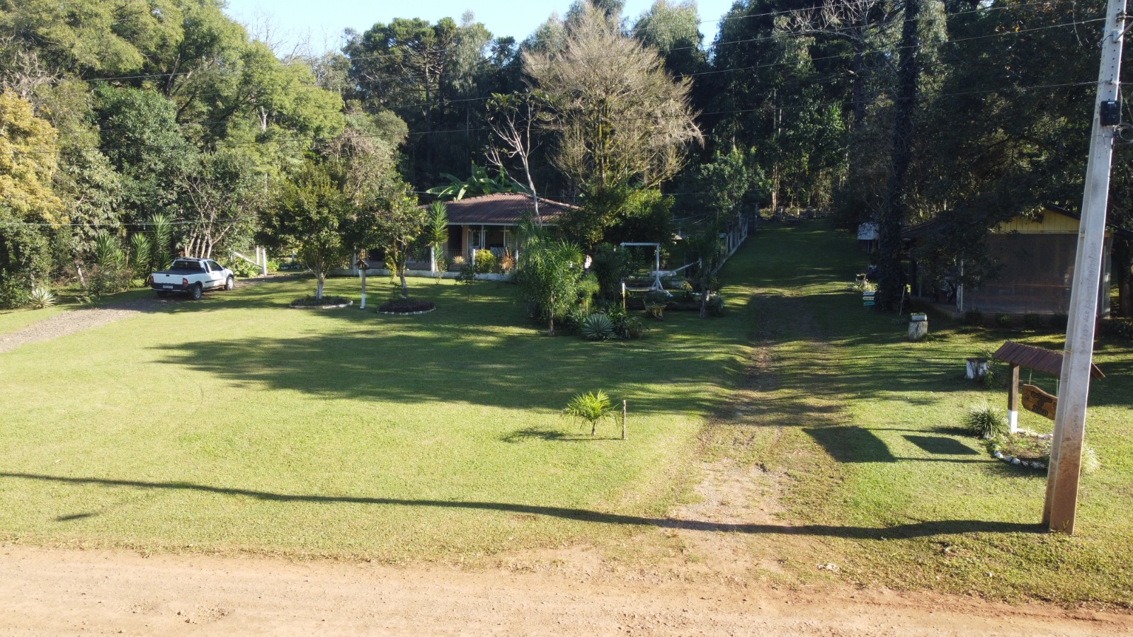 Imagem doCHÁCARA EM SANTA LEOCÁDIA A 150 METROS DO RIO IGUAÇU - COM 9.600 M2