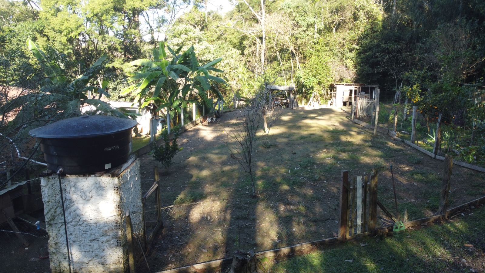 Imagem doCHÁCARA EM SANTA LEOCÁDIA A 150 METROS DO RIO IGUAÇU - COM 9.600 M2