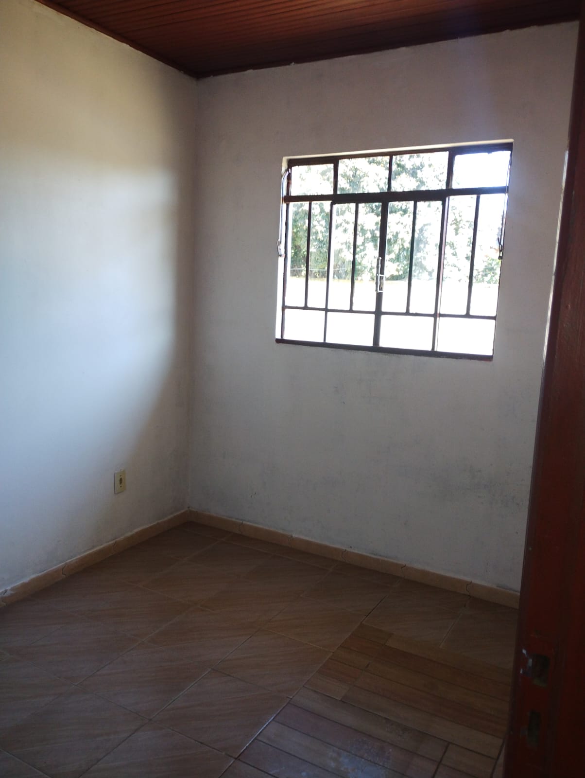 Imagem do Casa em Alvenaria Rua Adolfo Badigue 223 Campo da Água Verde