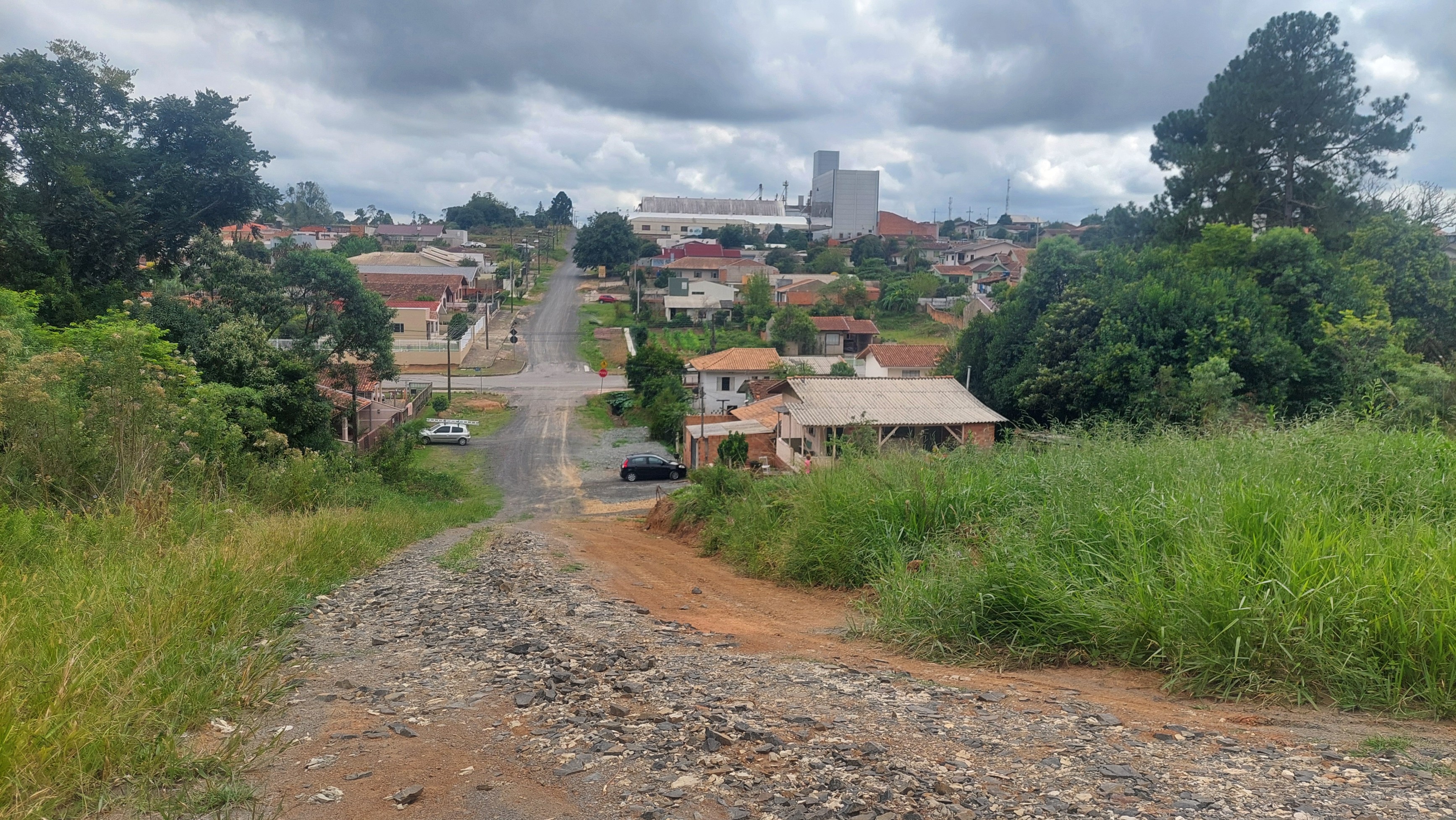 Imagem doLote de esquina com 400 m2 - Bairro Tricolin - Rua Projetada