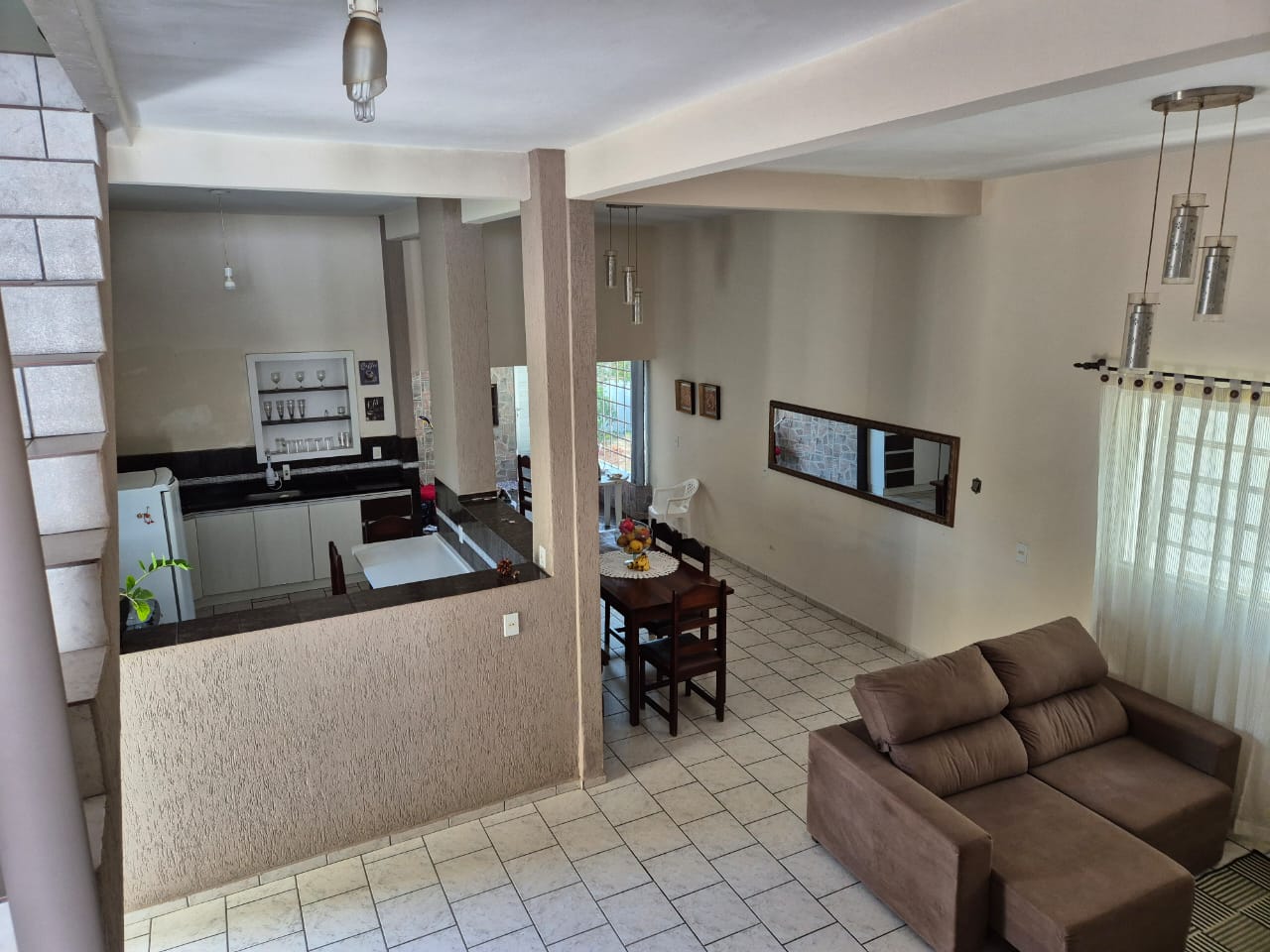 Imagem do A VENDA _ Casa de Alvenaria 2 pisos - com 230 m2 - Bairro Alto das Palmeiras